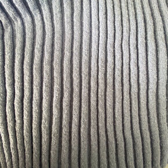 Amadi Kingsley Sweater Set - Size L - Light Blue - Picture 8 of 10